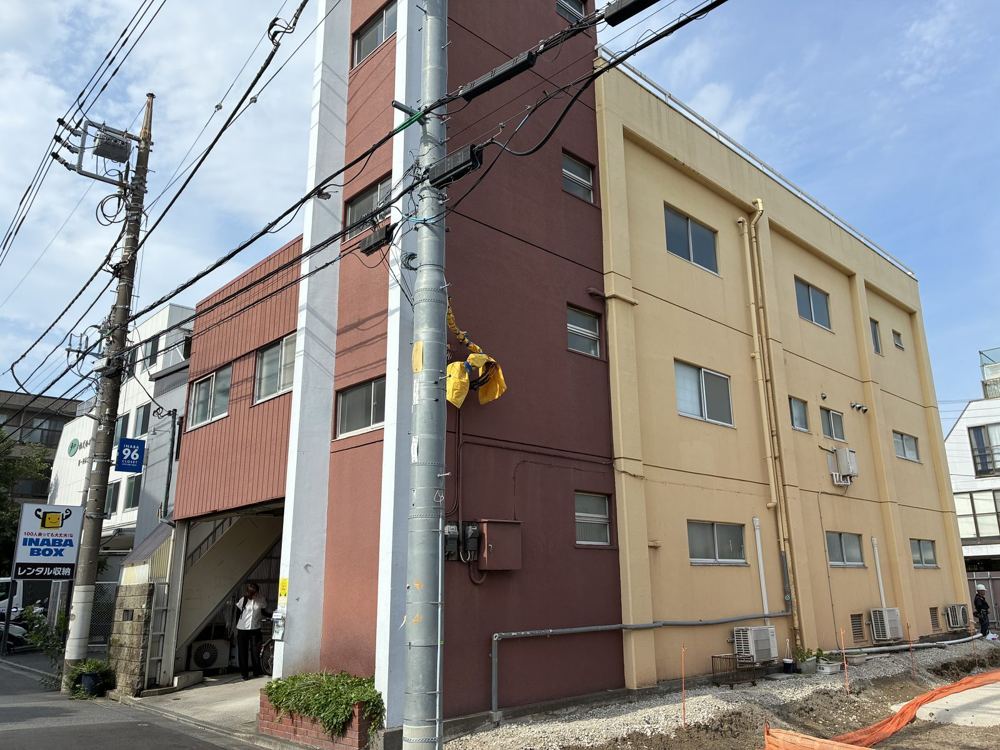 コモンズ氷川台が入っている建物の外観